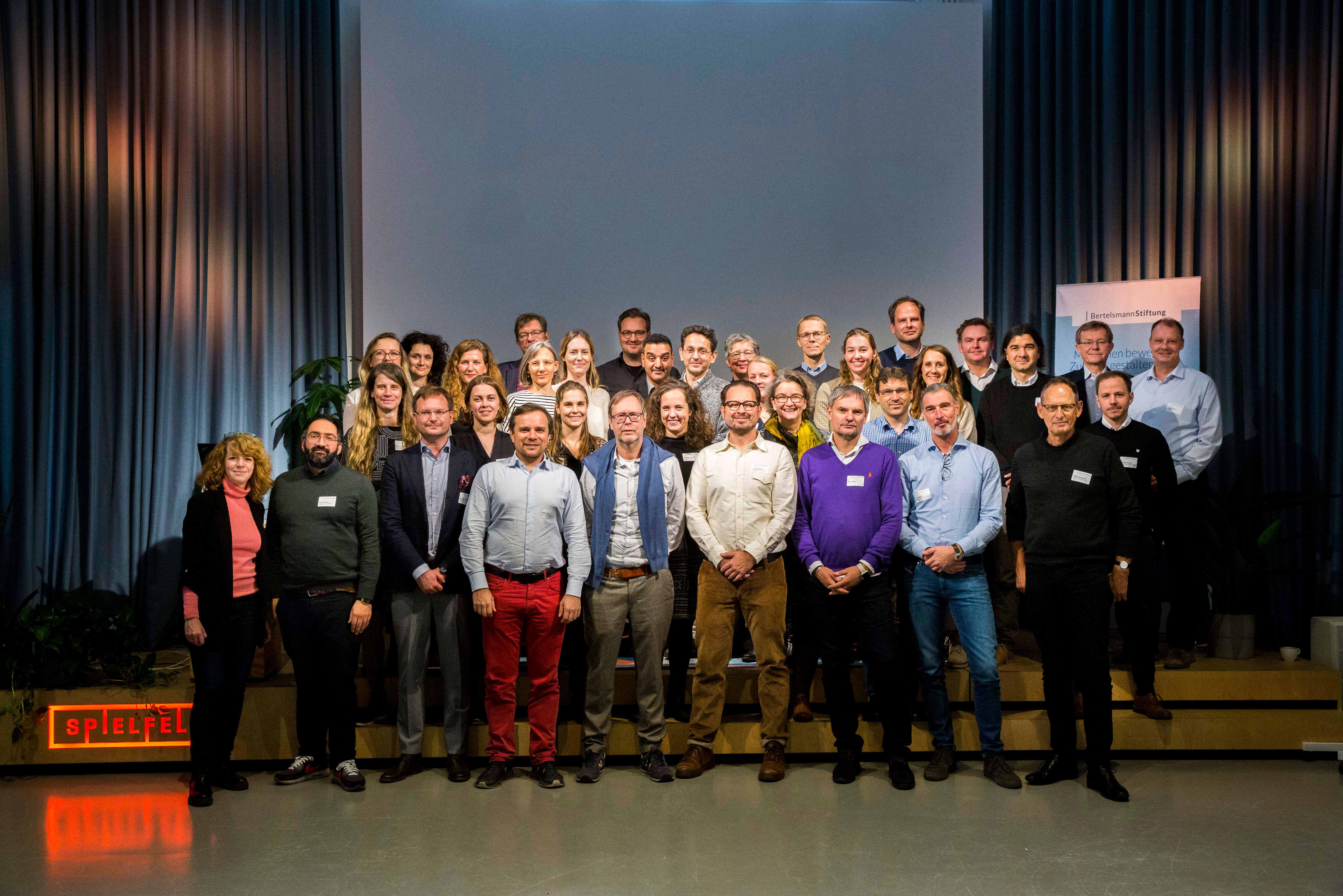 Gruppenfoto von den Teilnehmenden am Workshop der Denkfabrik am 24.11.2024